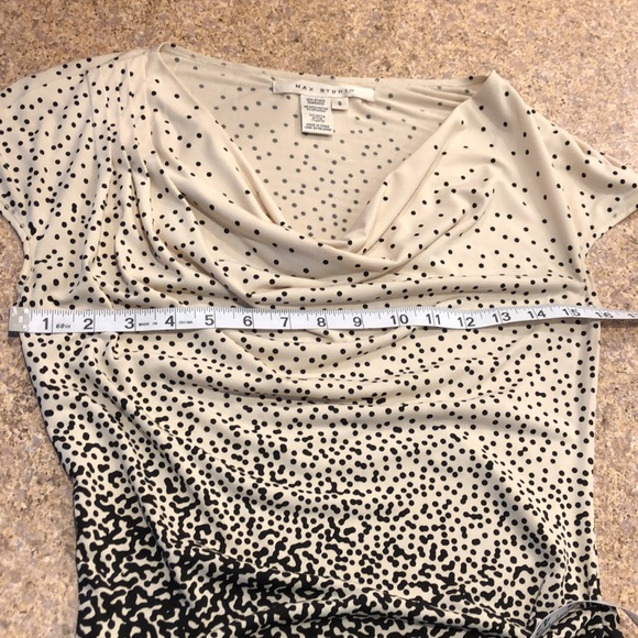 Max Studio Small Stretchy Black and Cream Blouse - Picture 8 of 17